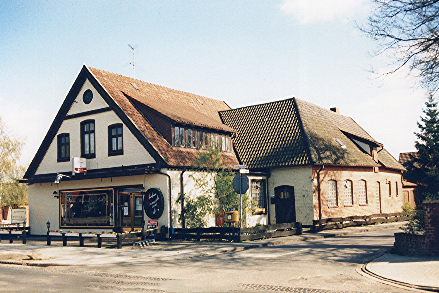 Vor dem Abriss wurde das Gebäude von einer Weinstube genutz