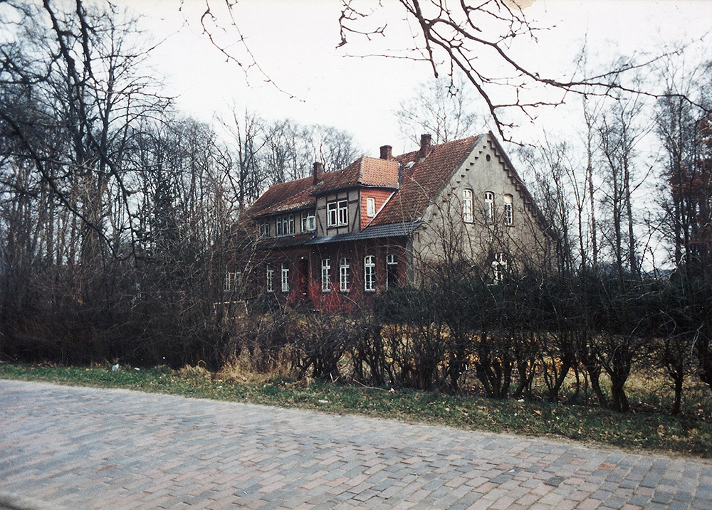 Die ehemalige Doenhauser Schule in der Querstraße