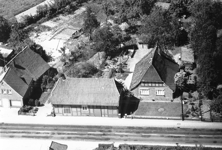 Schuhgeschäft Leiding, Fahrradgeschäft Paul Elsner, Haus Nullmeyer 