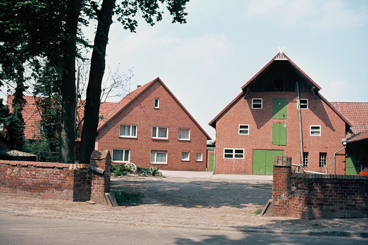 Hof Dannenbring, Doenhauser Straße 29